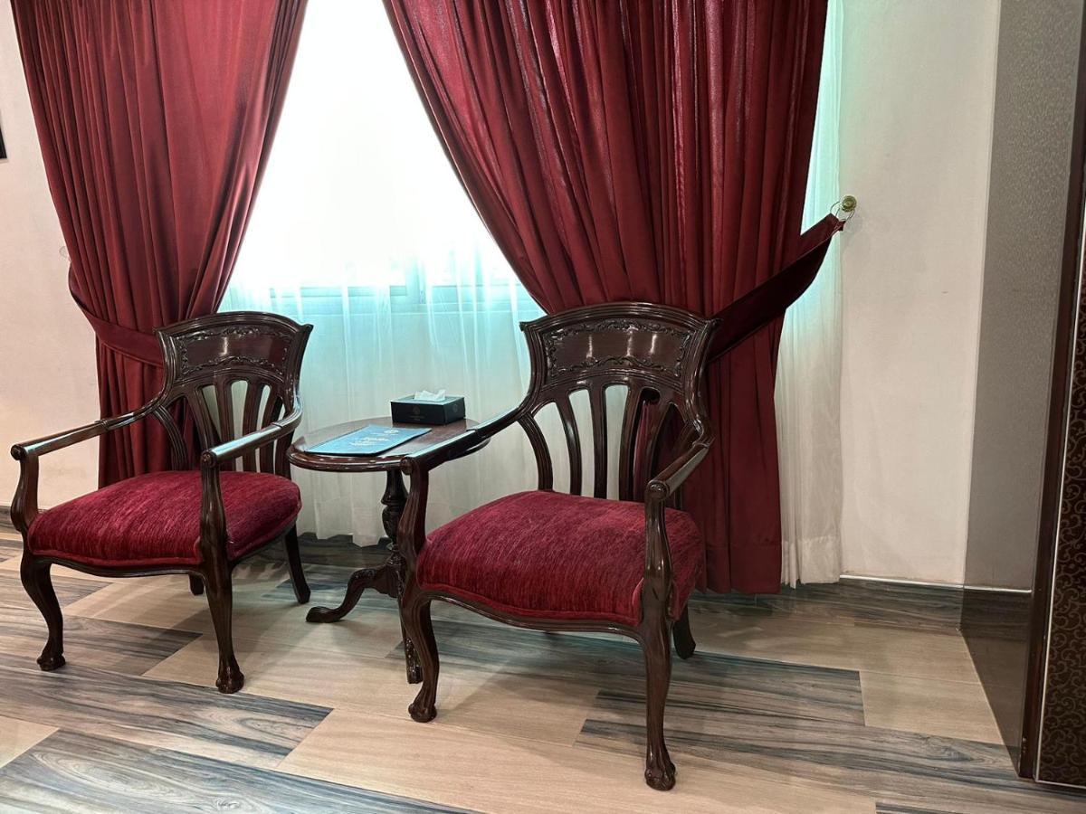 Lawrence View Hotel, Лахор Экстерьер фото